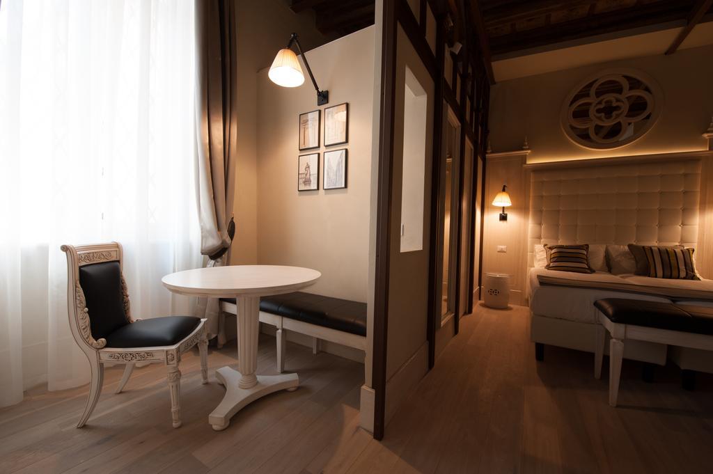 Residenza Bonifacio - Adults Only Otel Verona Dış mekan fotoğraf