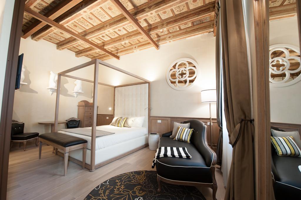 Residenza Bonifacio - Adults Only Otel Verona Dış mekan fotoğraf