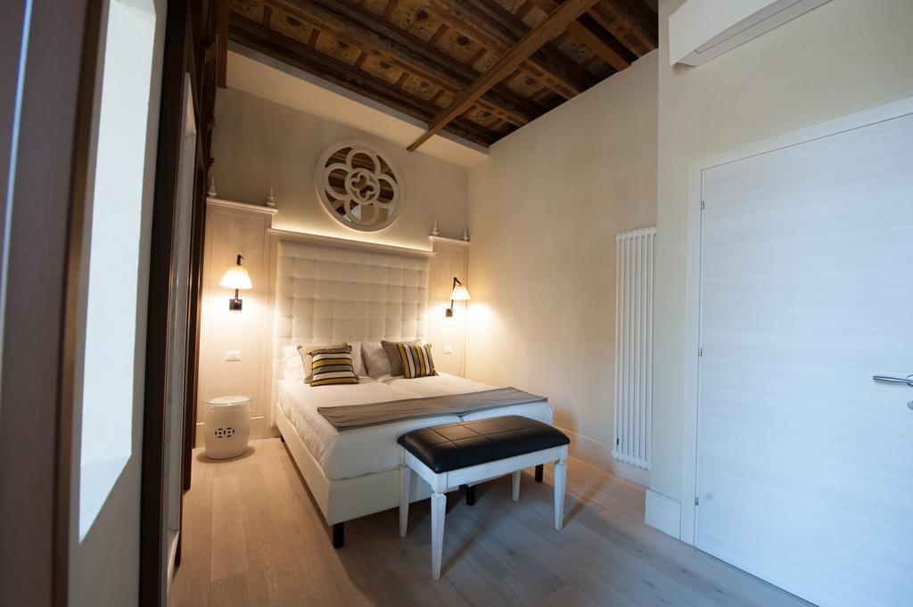 Residenza Bonifacio - Adults Only Otel Verona Dış mekan fotoğraf