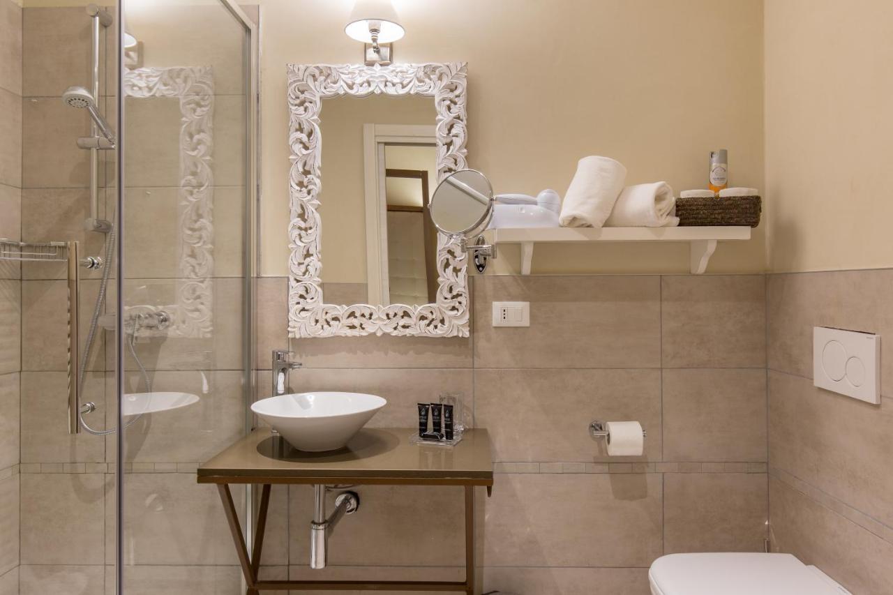 Residenza Bonifacio - Adults Only Otel Verona Dış mekan fotoğraf
