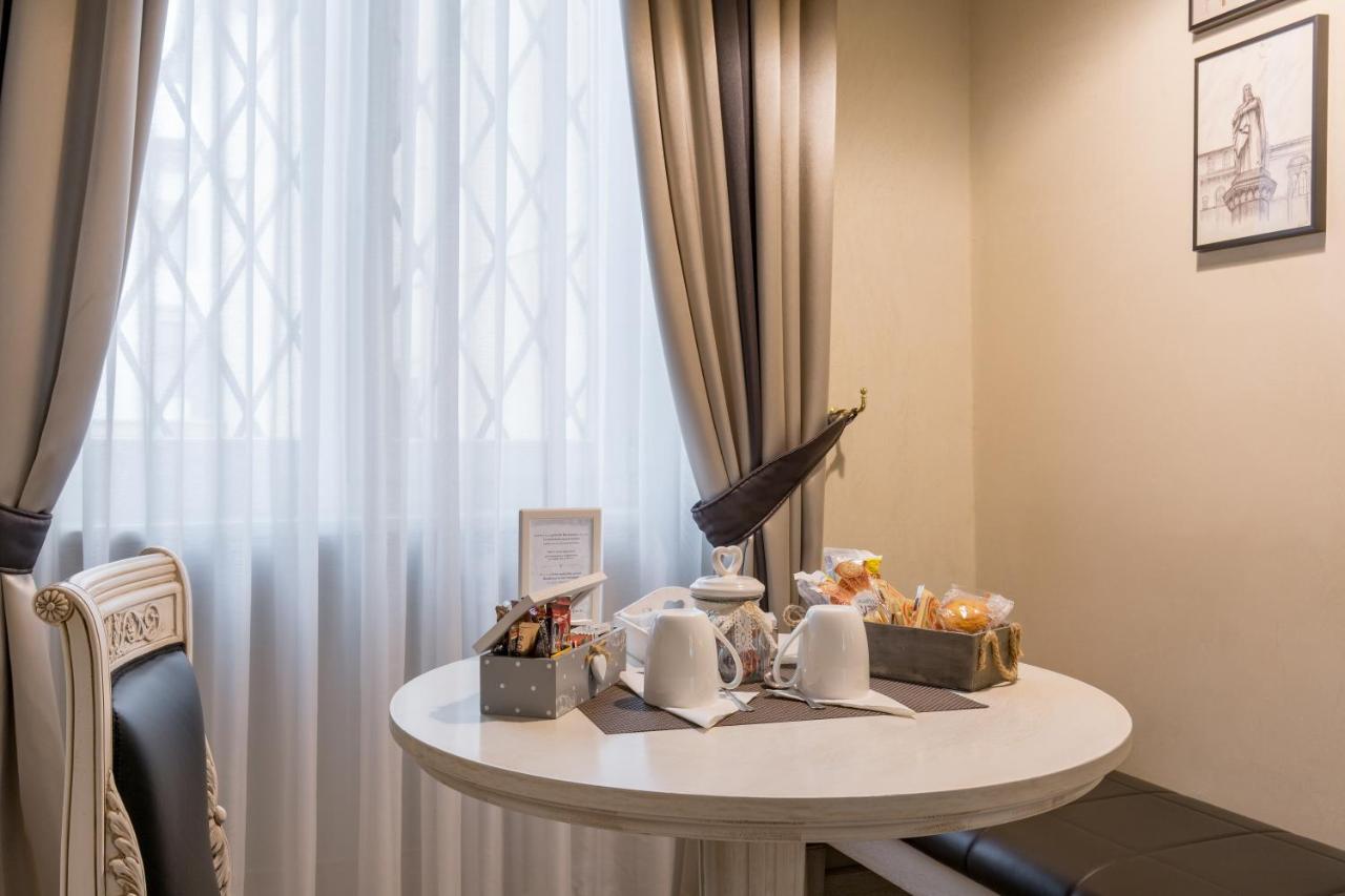 Residenza Bonifacio - Adults Only Otel Verona Dış mekan fotoğraf